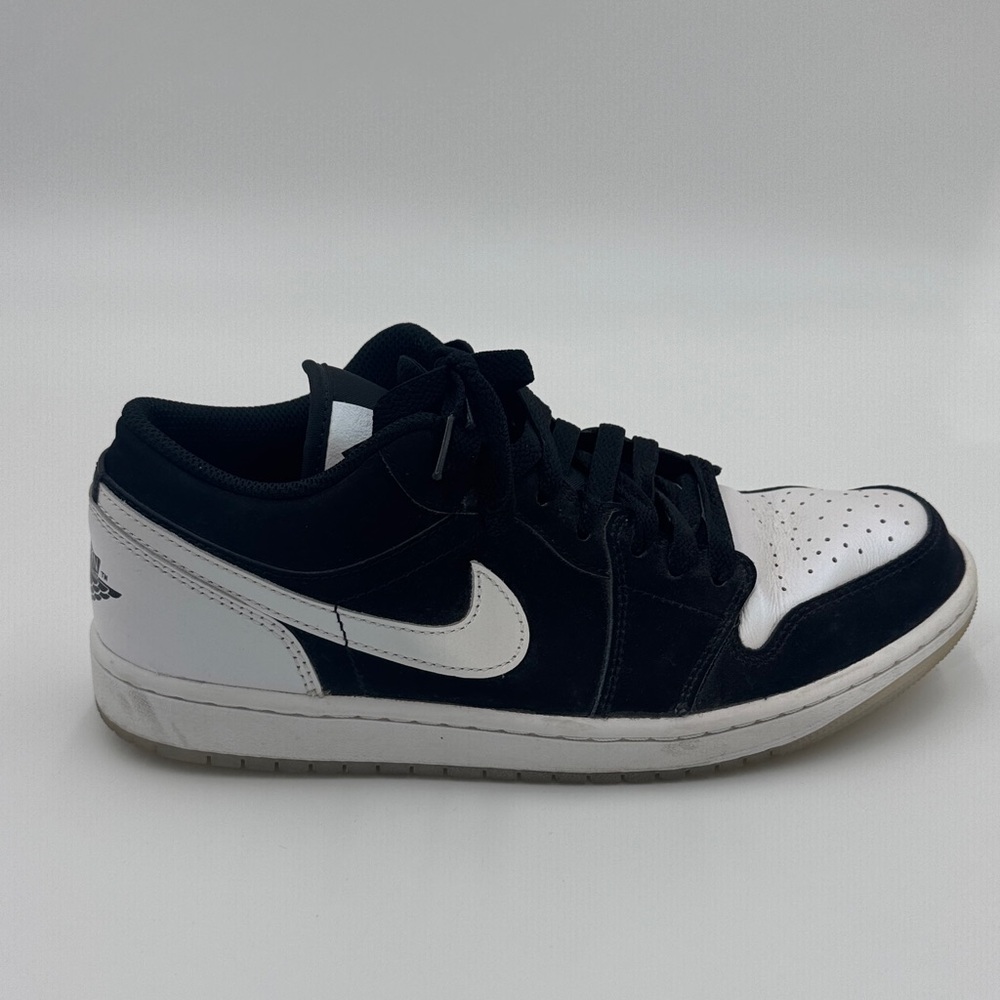 Nike Jordan 1 Low, Diamond Shorts, Men's Black and White Low-Top Sneakers